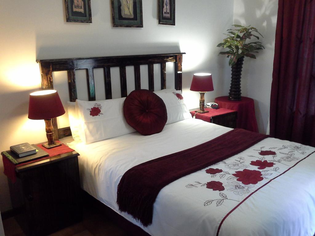 La Rochelle Inn Richards Bay Eksteriør bilde